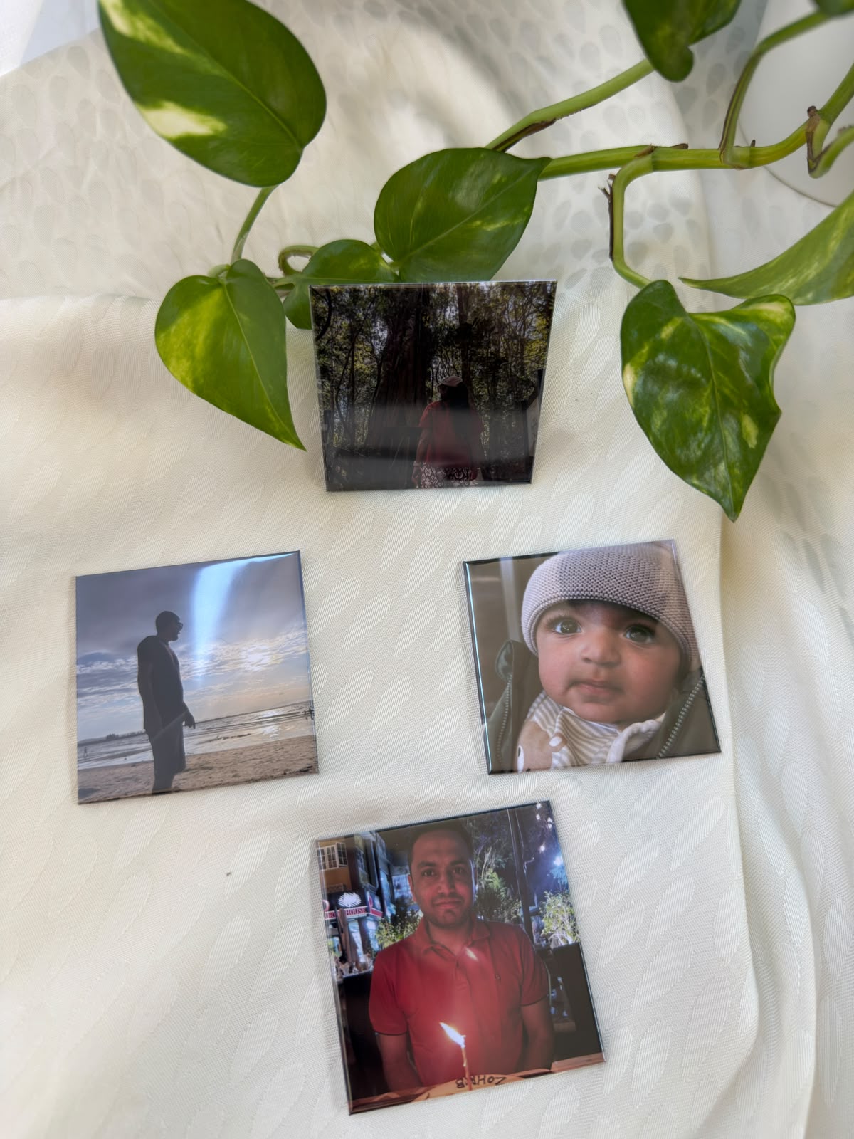 Square Custom Photo Magnets (6.35 x 6.35 cm)